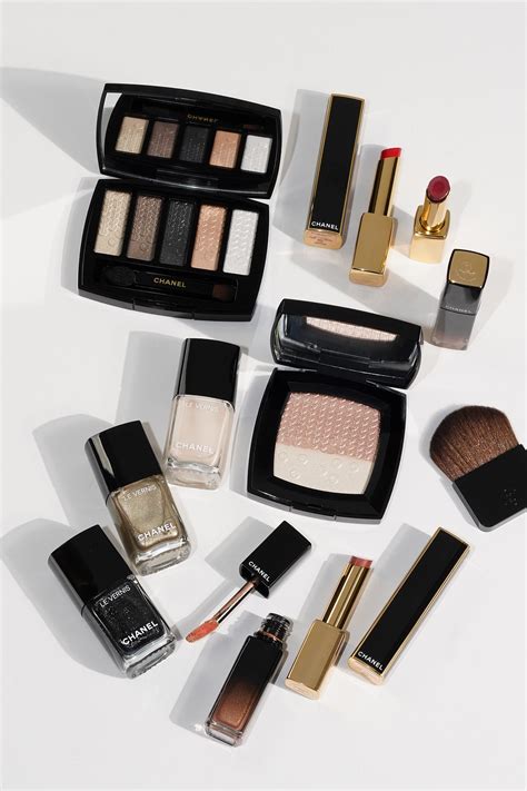 where to buy chanel holiday gift set 2023|ULTIMATE ALLURE Makeup set .